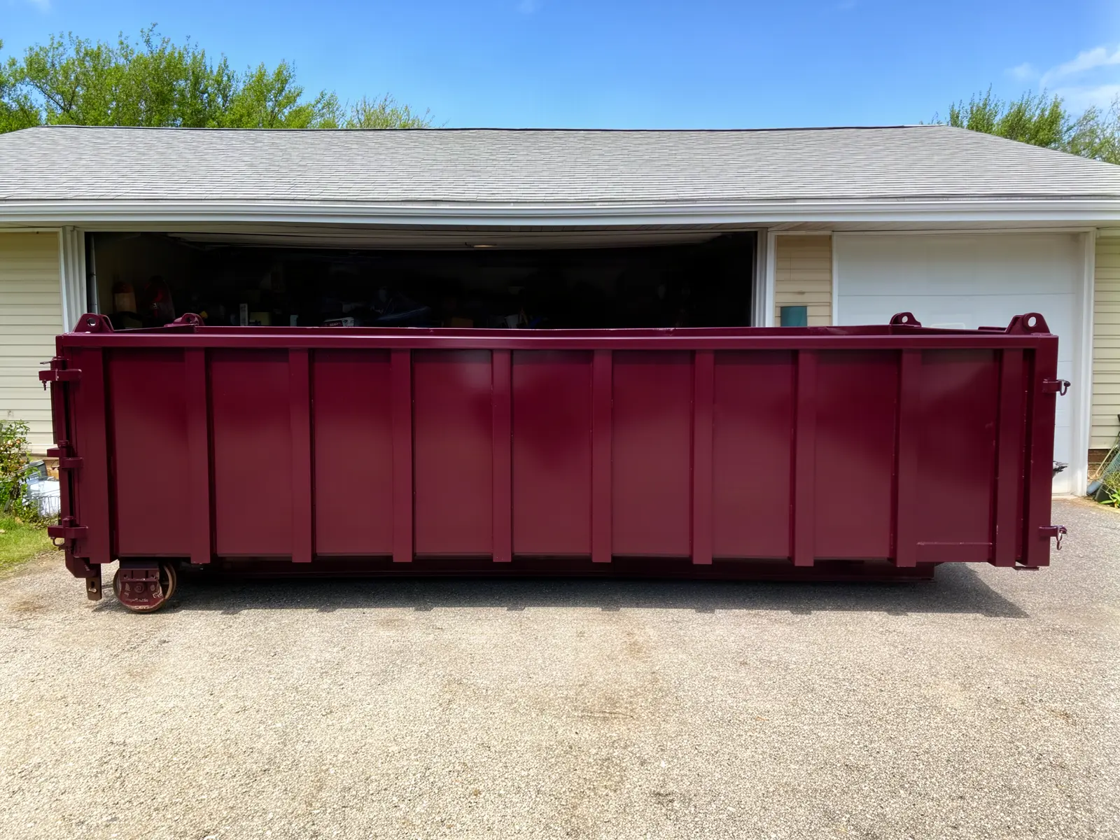 Roll-off dumpster from B & G Dumpster Rental in Lehi, UT